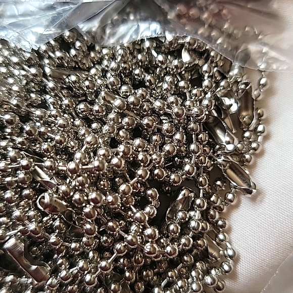 150 + Pieces Blank Dog Pet Metal Bone Shaped Id Tags Aluminum Steel Chains Key - Picture 4 of 7